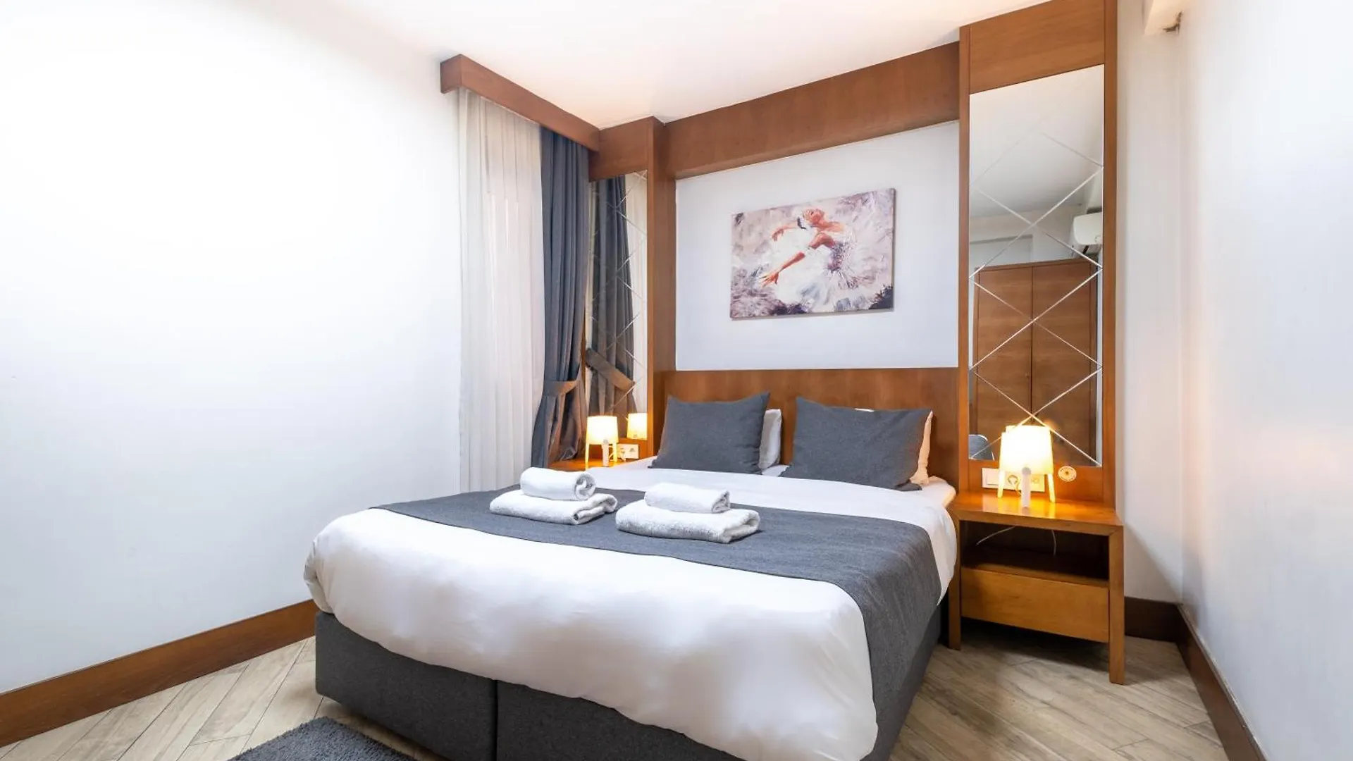 The Apartments Of Yenikapi Istanbul